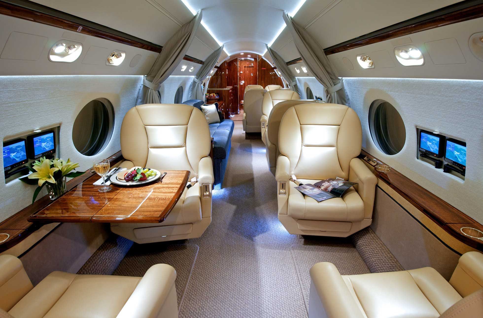 Gulfstream G550 special cabin