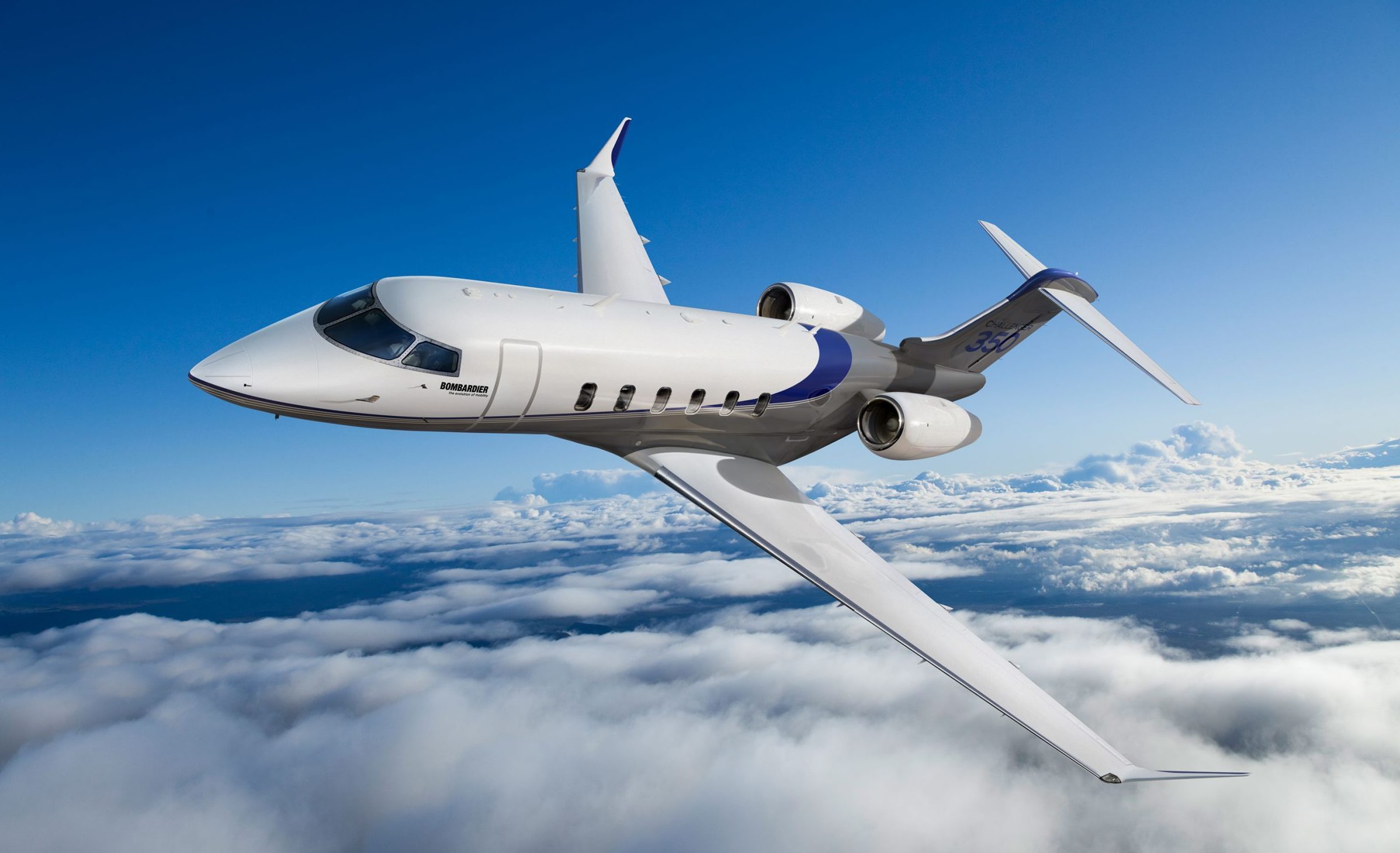 challenger 350 in flight 