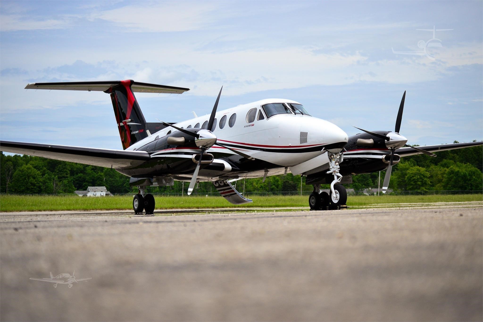 Beechcraft King Air 350i set