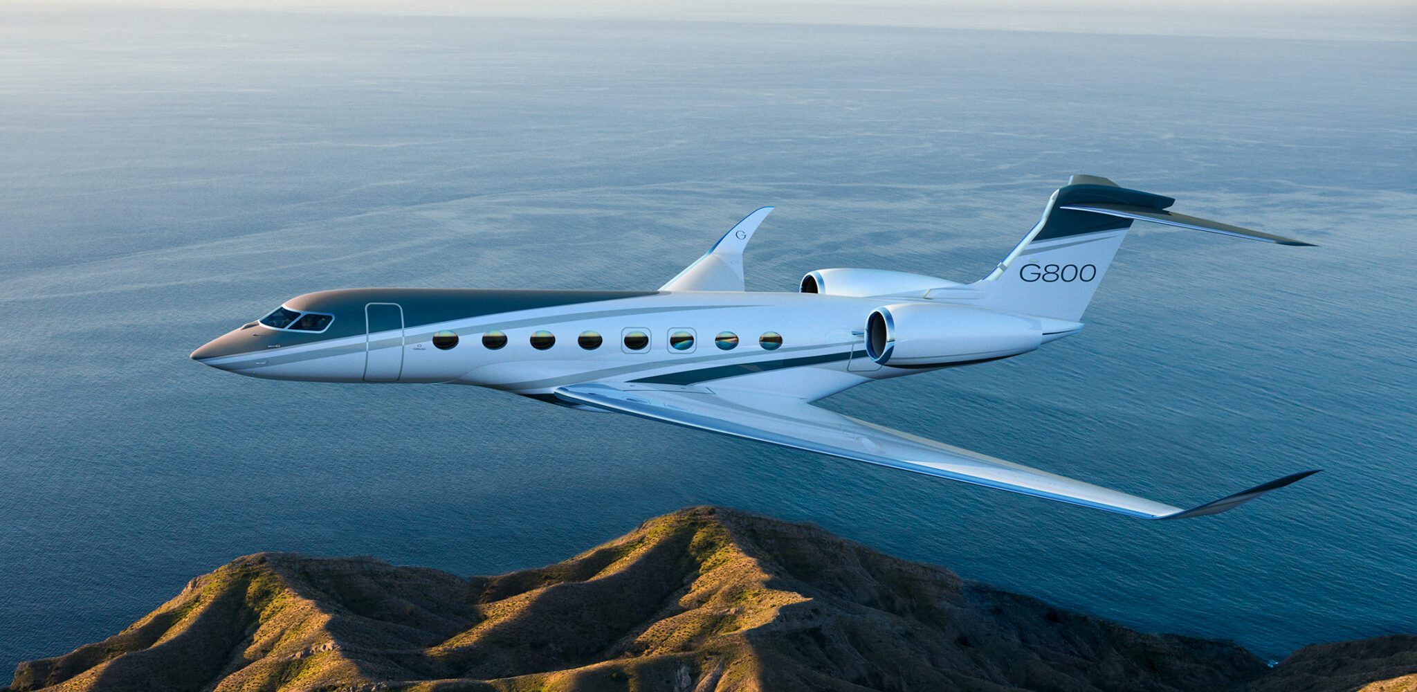 Gulfstream G800 in flight